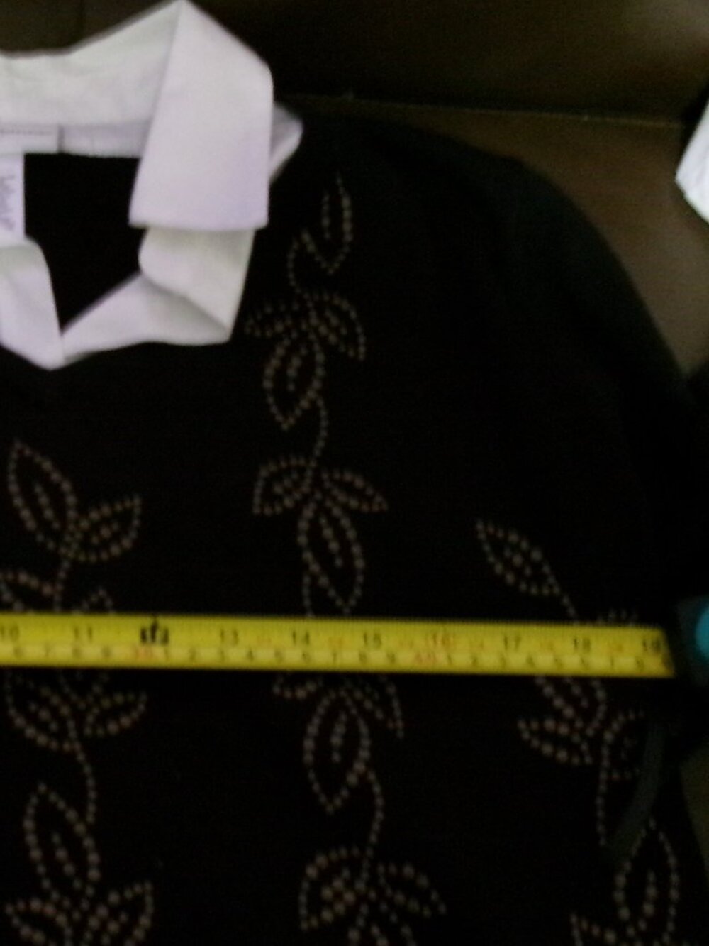 NWOT Alfred Dunner Medium Twofer Sweater with Metallic Floral Embellishments - Picture 7 of 7